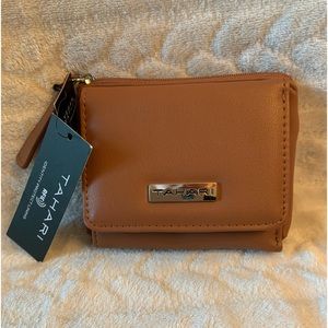 Tahari Compact Wallet Women’s NWT